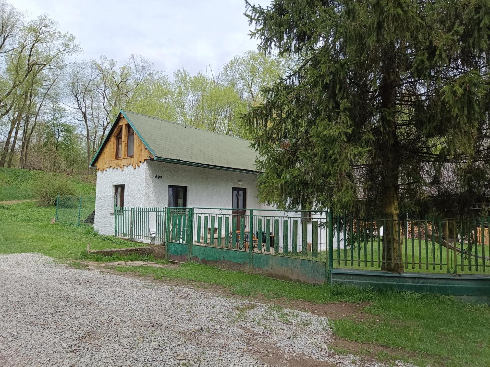 Podlesok 697 Villa Hrabusice Bagian luar foto